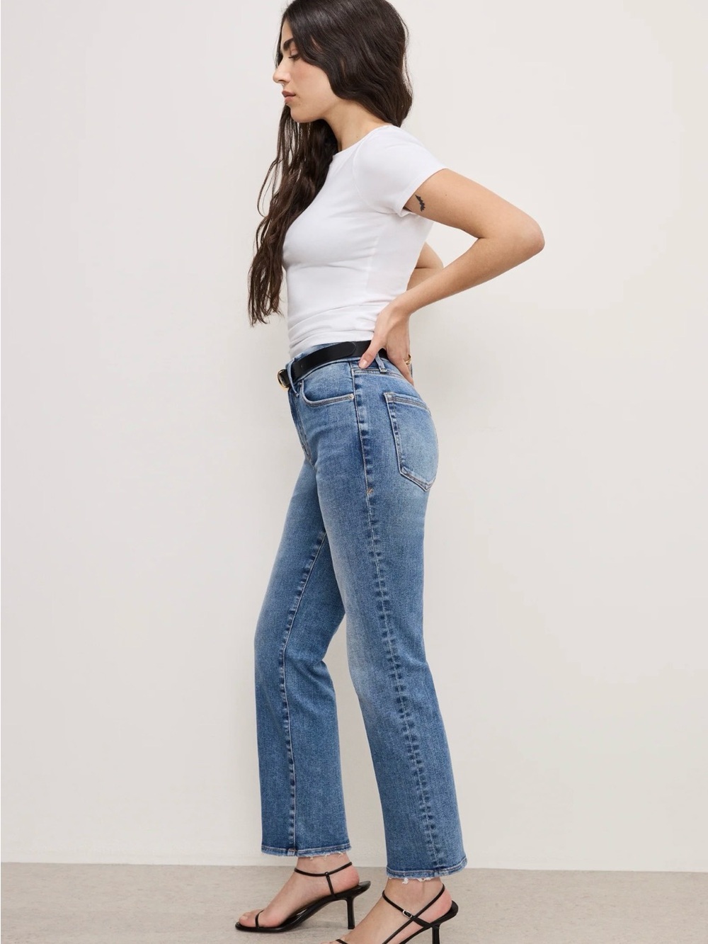 Good American Good Perite Straight Always Fit Light Blue Straight Leg Jeans